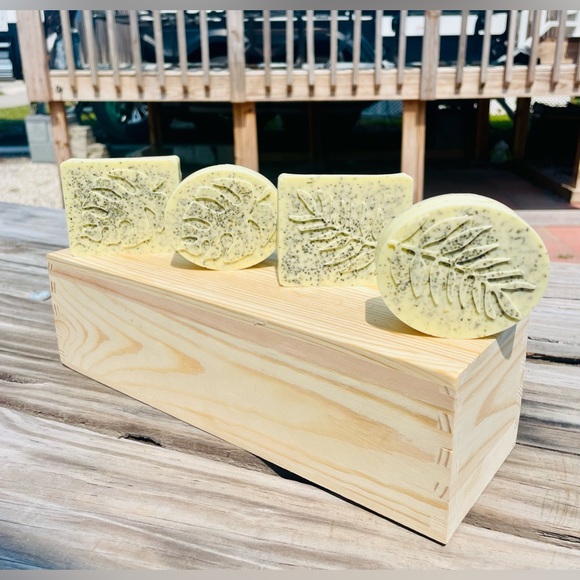 Custom Handcrafted 6 Soap Subscription - Picture 4 of 7